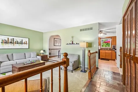 213 East Willow Street Elburn IL 60119