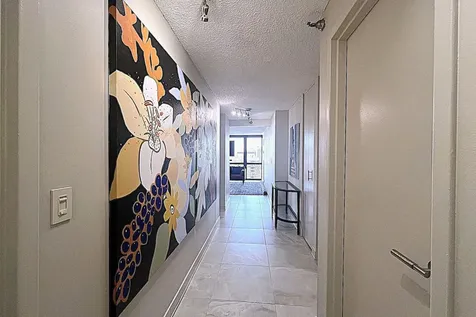1122 North Clark Street Chicago IL 60638