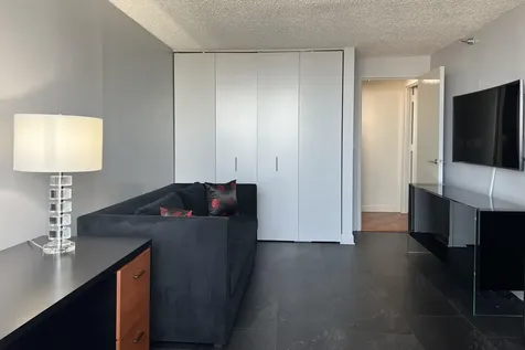 1122 North Clark Street Chicago IL 60638