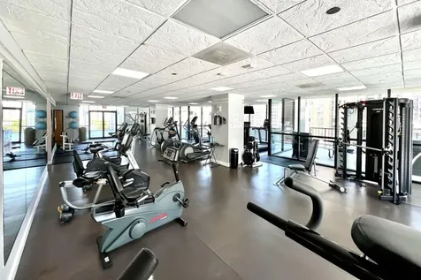 1122 North Clark Street Chicago IL 60638
