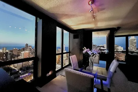 1122 North Clark Street Chicago IL 60638