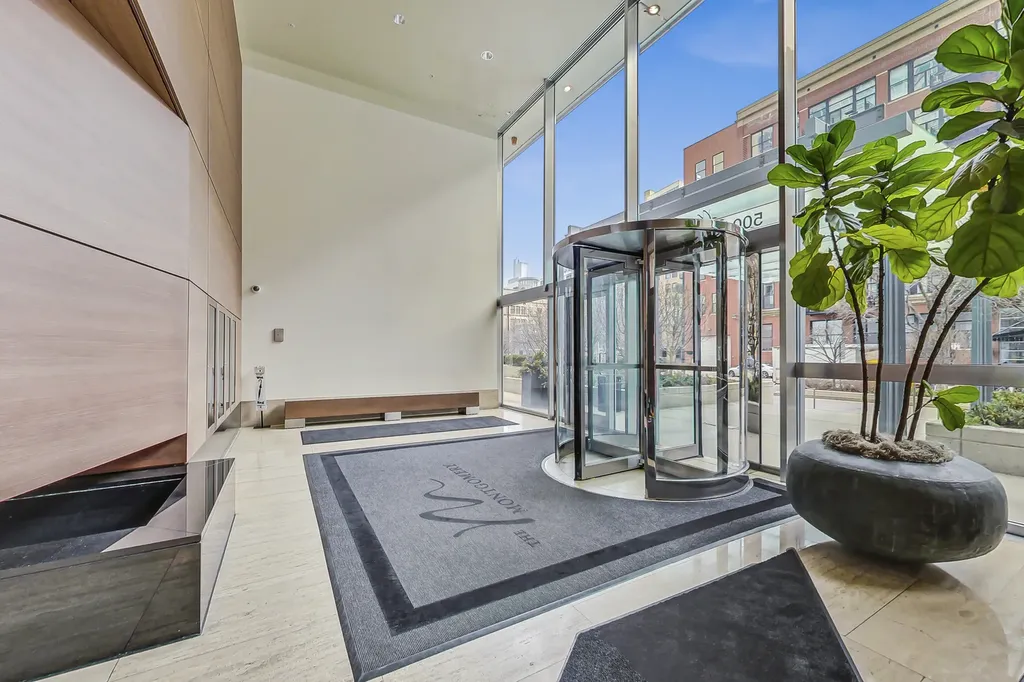500 West Superior Street Chicago IL 60654