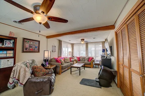 830 East Elm Street Hoopeston IL 60942