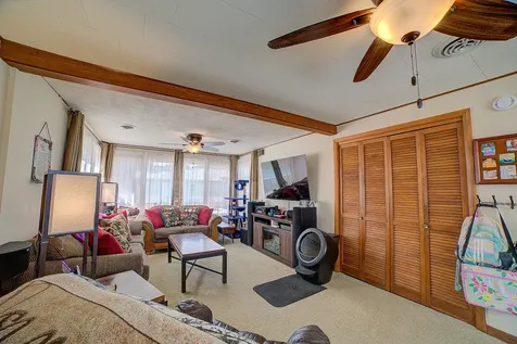 830 East Elm Street Hoopeston IL 60942