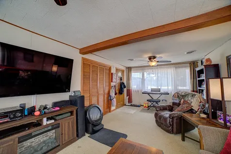 830 East Elm Street Hoopeston IL 60942