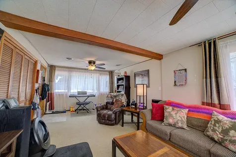 830 East Elm Street Hoopeston IL 60942