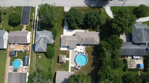 830 East Elm Street Hoopeston IL 60942