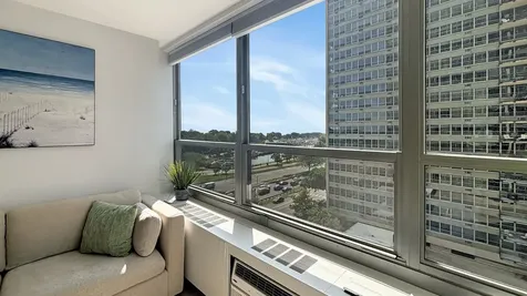 3550 North Lake Shore Drive Chicago IL 60657