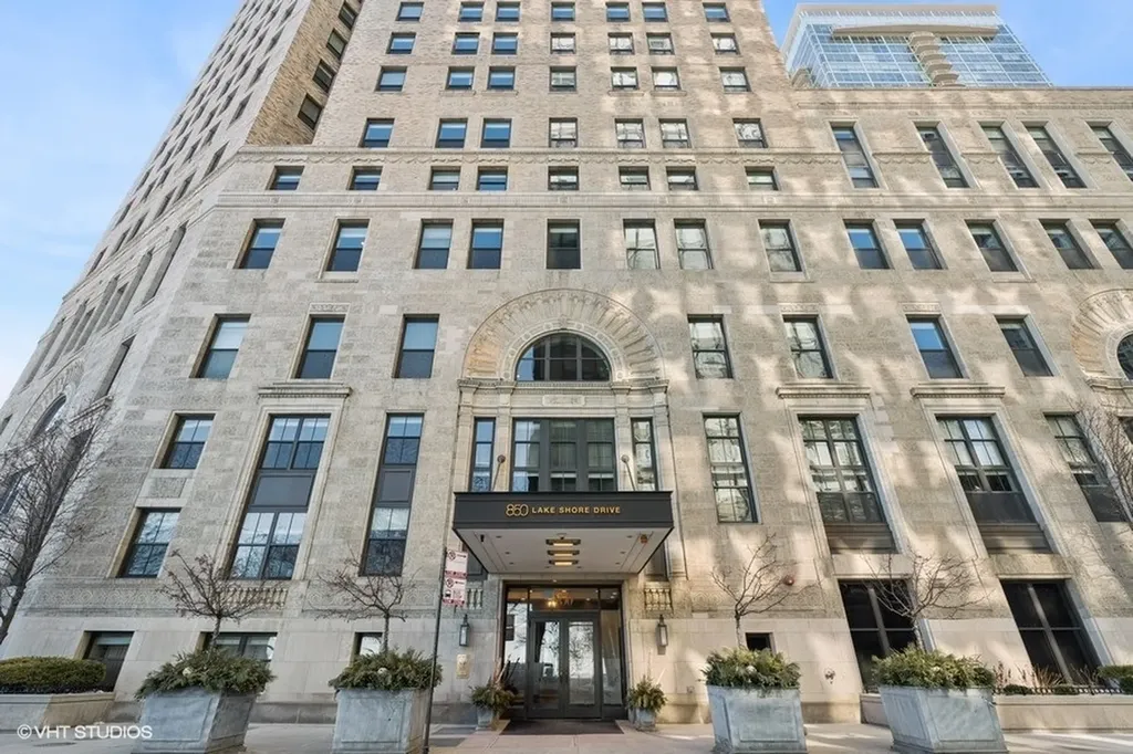850 North Lake Shore Drive Chicago IL 60611