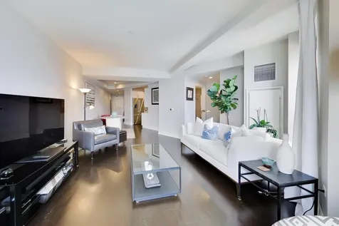 850 North Lake Shore Drive Chicago IL 60611