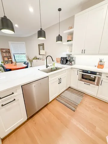 2244 North Kenmore Avenue Chicago IL 60614