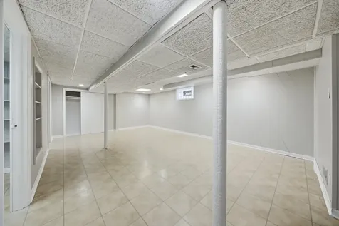 1067 West 97th Street Chicago IL 60643