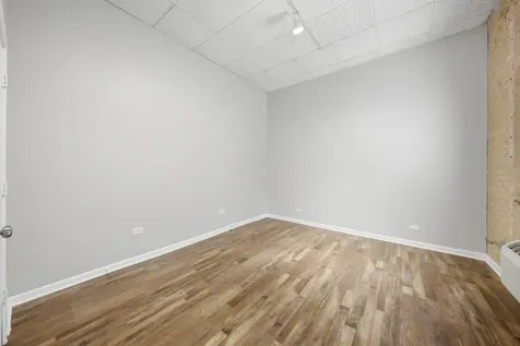 1067 West 97th Street Chicago IL 60643