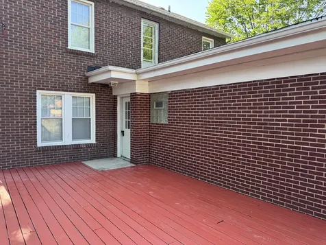 1321 North Jackson Street Waukegan IL 60085