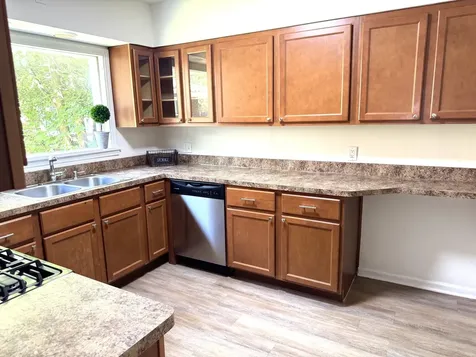 1321 North Jackson Street Waukegan IL 60085