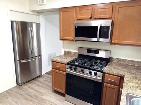 1321 North Jackson Street Waukegan IL 60085