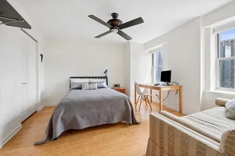40 East 9th Street Chicago IL 60605
