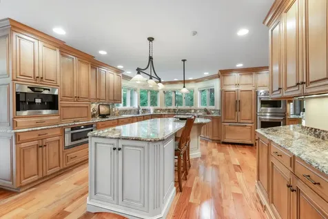 25546 Cayuga Trail Lake Barrington IL 60010
