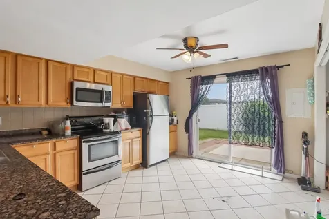 1243 Marywood Court Aurora IL 60505