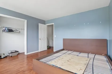 1243 Marywood Court Aurora IL 60505