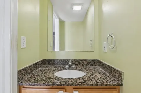 1243 Marywood Court Aurora IL 60505