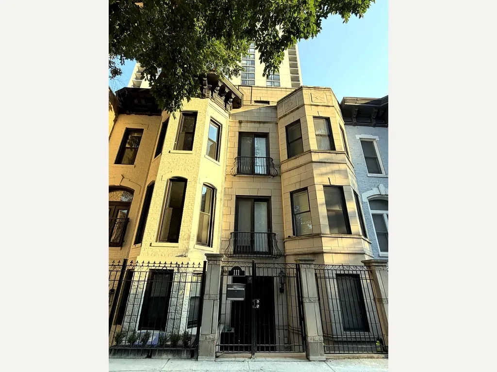 111 West Elm Street Chicago IL 60610