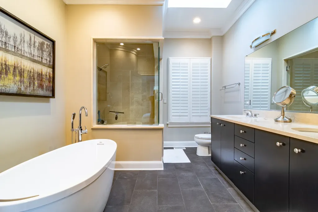 111 West Elm Street Chicago IL 60610