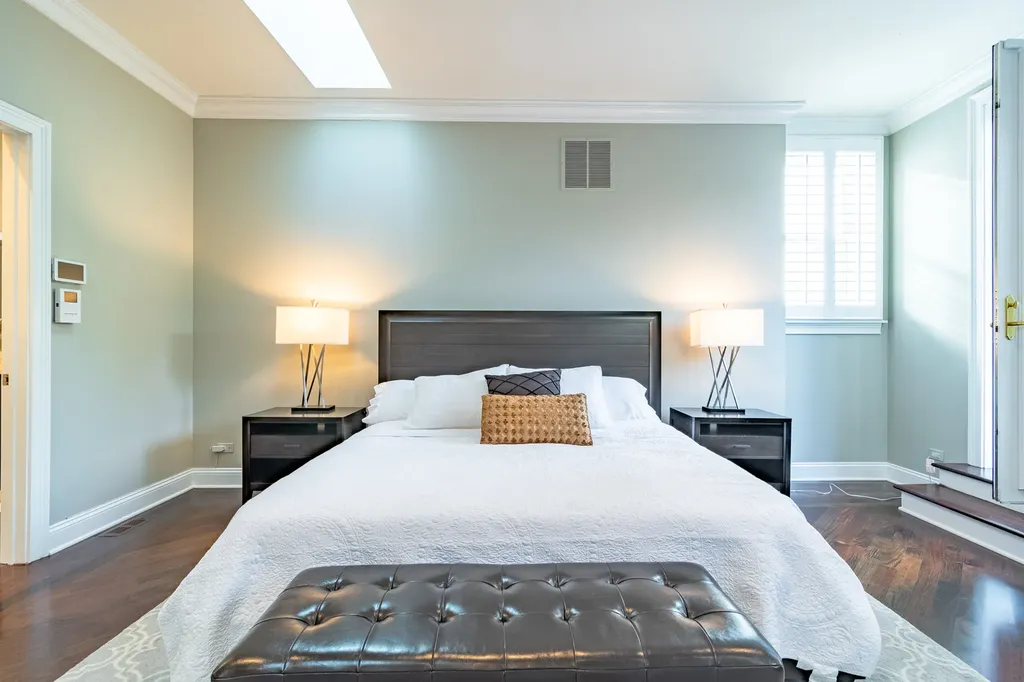 111 West Elm Street Chicago IL 60610