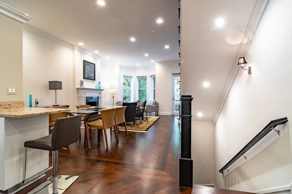 111 West Elm Street Chicago IL 60610