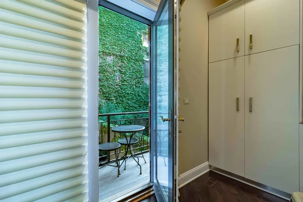111 West Elm Street Chicago IL 60610