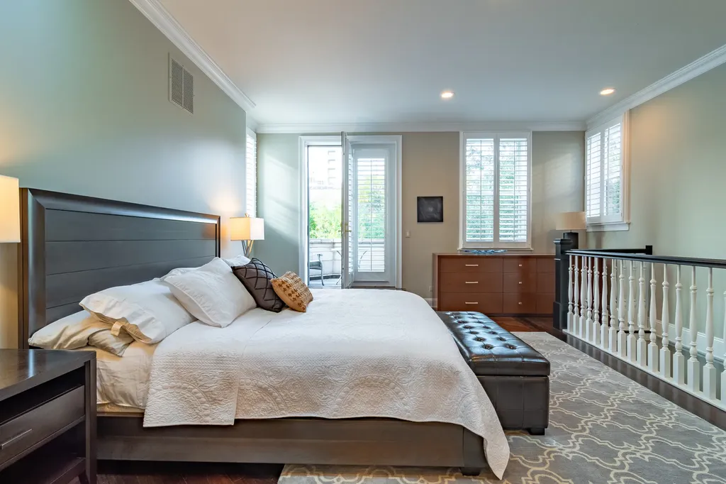 111 West Elm Street Chicago IL 60610