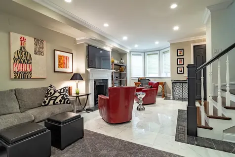 111 West Elm Street Chicago IL 60610
