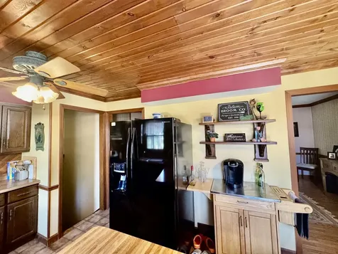 640 Fairway Lane Sycamore IL 60178