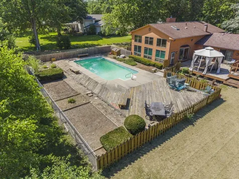 640 Fairway Lane Sycamore IL 60178