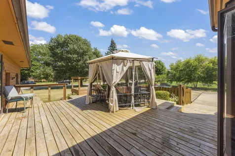 640 Fairway Lane Sycamore IL 60178