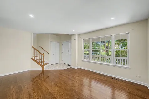 3076 Hampshire Lane Waukegan IL 60087