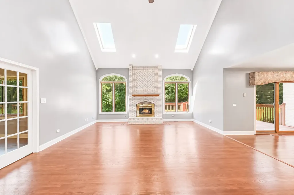 6722 Sweetbriar Lane Darien IL 60561