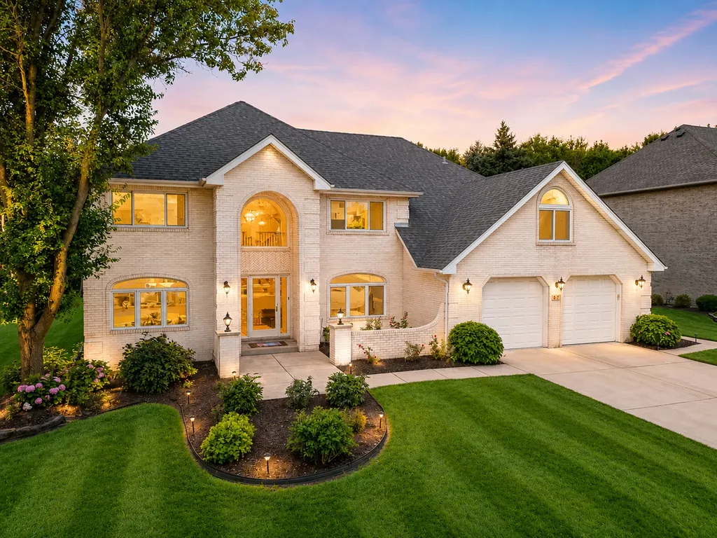 6722 Sweetbriar Lane Darien IL 60561