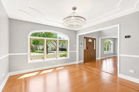 6722 Sweetbriar Lane Darien IL 60561