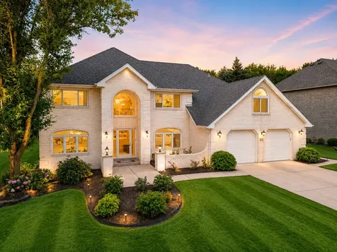 6722 Sweetbriar Lane Darien IL 60561