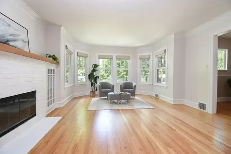 830 North Harvey Avenue Oak Park IL 60302