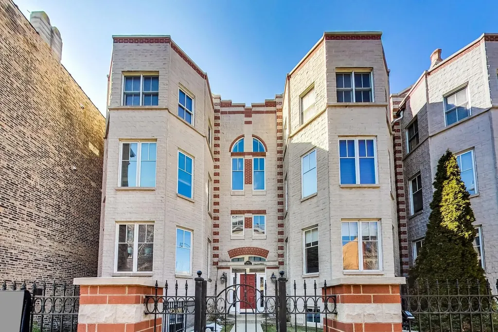 1856 North Halsted Street Chicago IL 60614