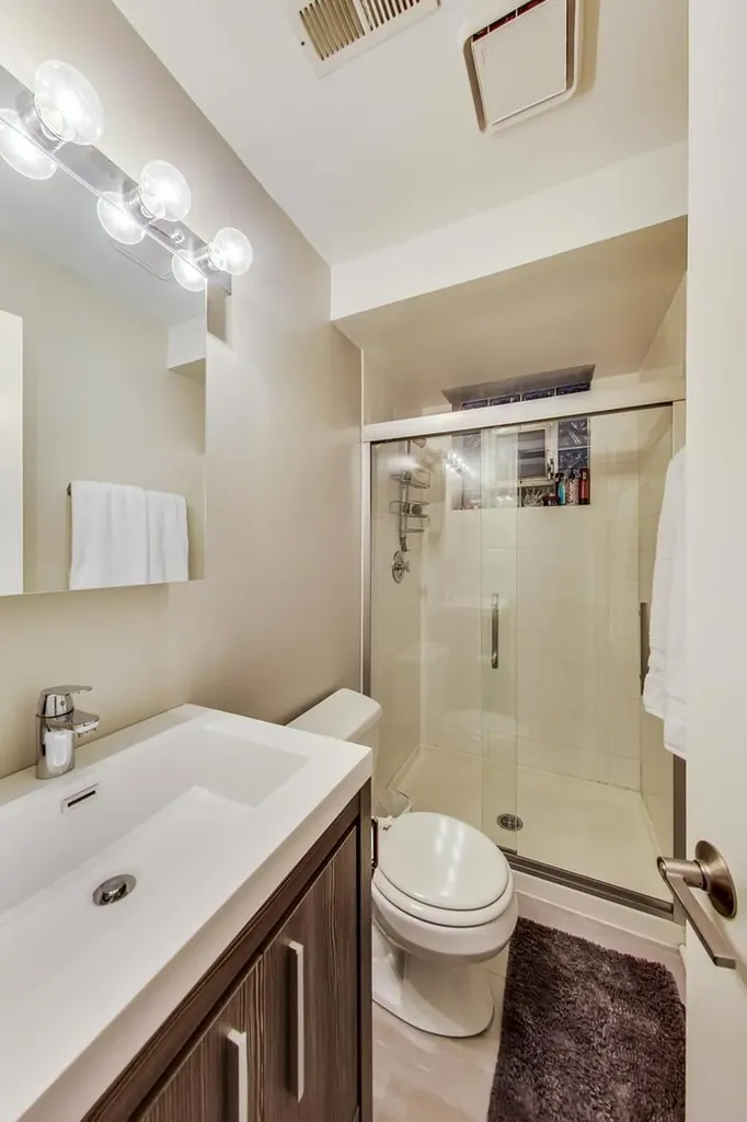 1856 North Halsted Street Chicago IL 60614