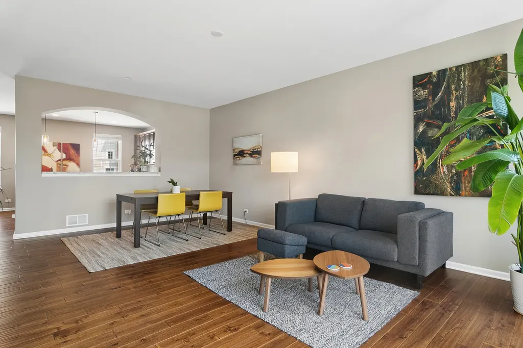 54 Marcel Lane Schaumburg IL 60194