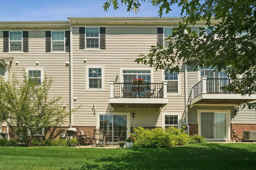 54 Marcel Lane Schaumburg IL 60194