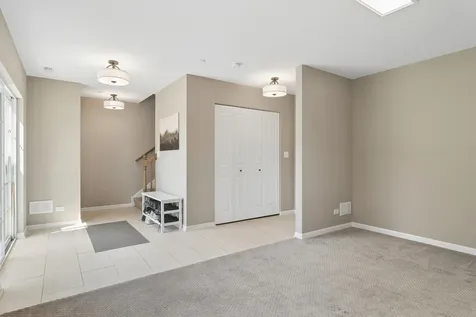 54 Marcel Lane Schaumburg IL 60194
