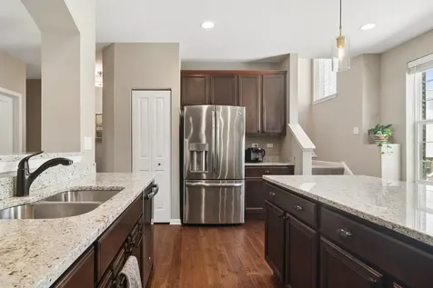 54 Marcel Lane Schaumburg IL 60194