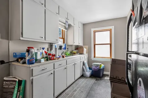 916 North Sangamon Avenue Gibson City IL 60936