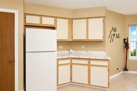 4440 Castlebar Lane Hanover Park IL 60133