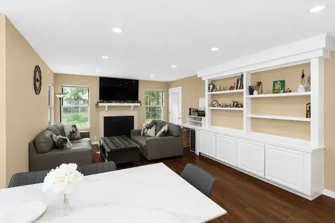 4440 Castlebar Lane Hanover Park IL 60133